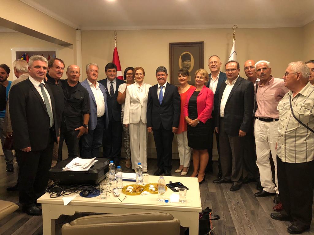 18.09.2018 tarihinde, Bulgaristan İstanbul Başkonsolosu Sayın Angel Angelov derneğimizi ziyaret etmiştir.