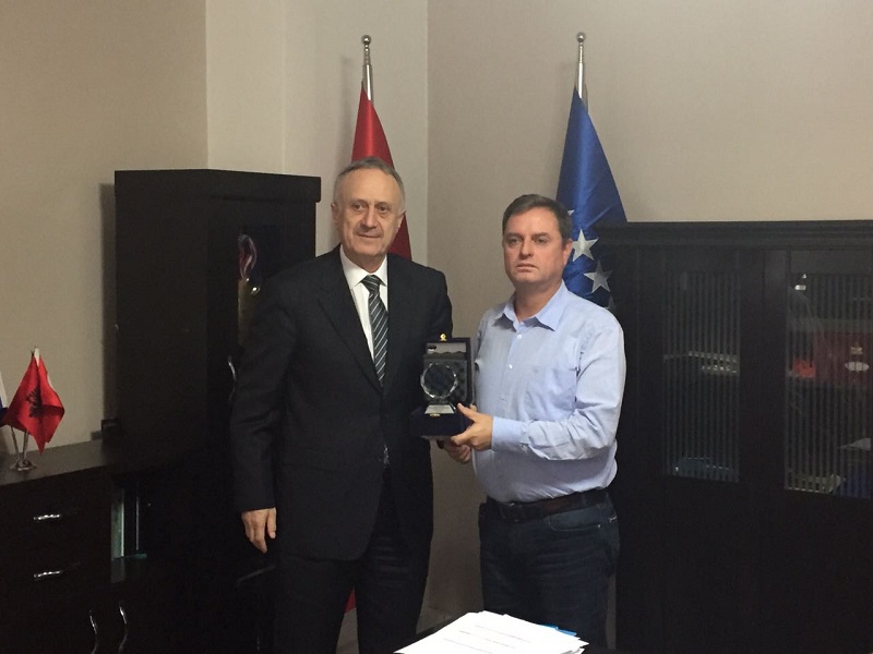 RUYİAD Yönetim Kurulu, Kosova Cumhuriyeti İstanbul Başkonsolosu Sayın Rahim Morina'yı makamında ziyaret etti.