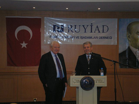 Prf.Dr.İlter TURAN'ın ''Değişen Geometrili Dış Politika - Yeni Dünyada Türk Dış Politikası'' Sunusu